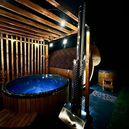 Apartament Pod Wzgorzem Z Sauna, Jacuzzi I Basenem Kudowa-Zdrój Exterior foto