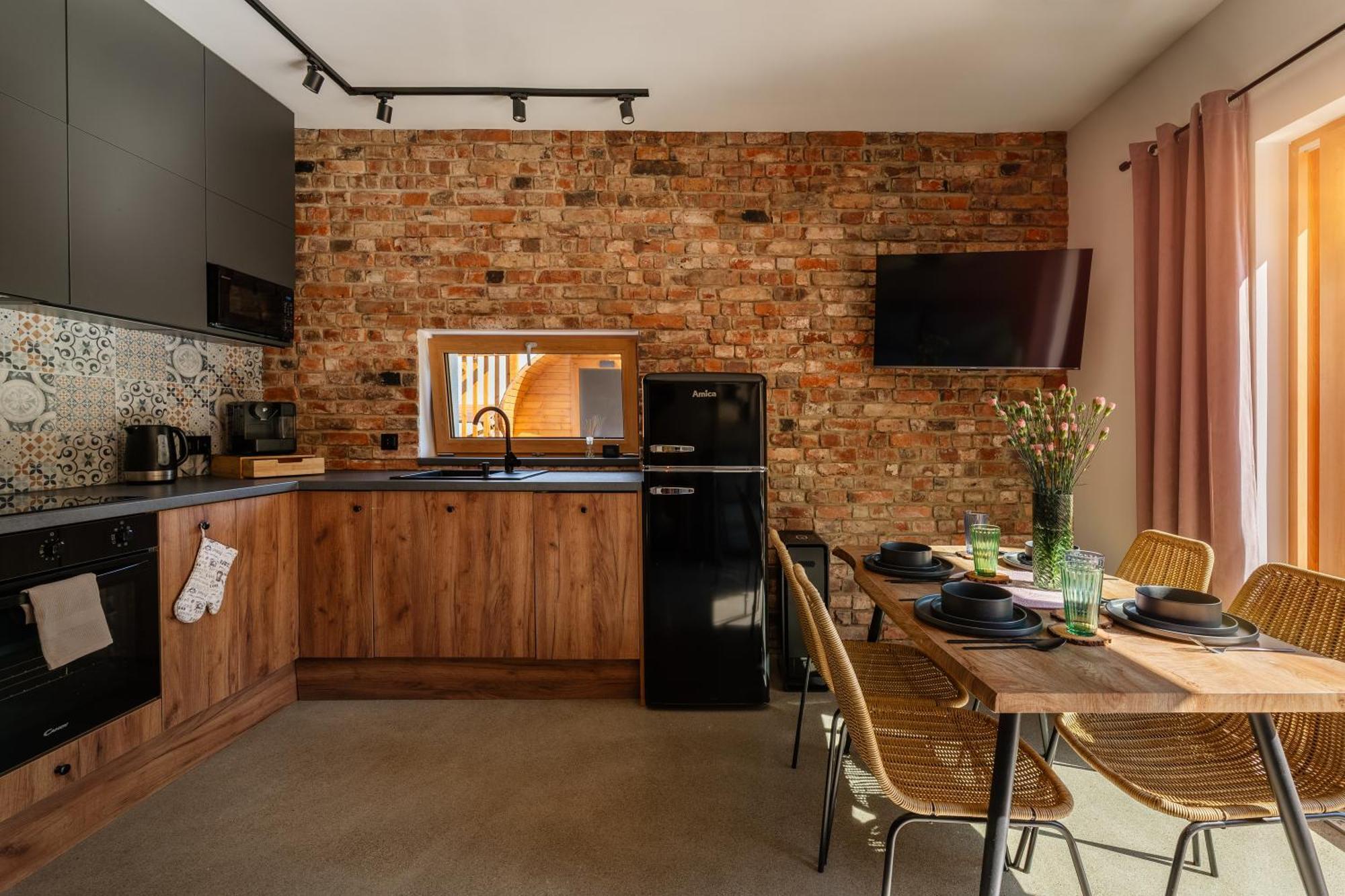 Apartament Pod Wzgorzem Z Sauna, Jacuzzi I Basenem Kudowa-Zdrój Exterior foto